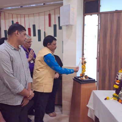 e39e10ee-d9c1-4c69-bca1-c00123b03786